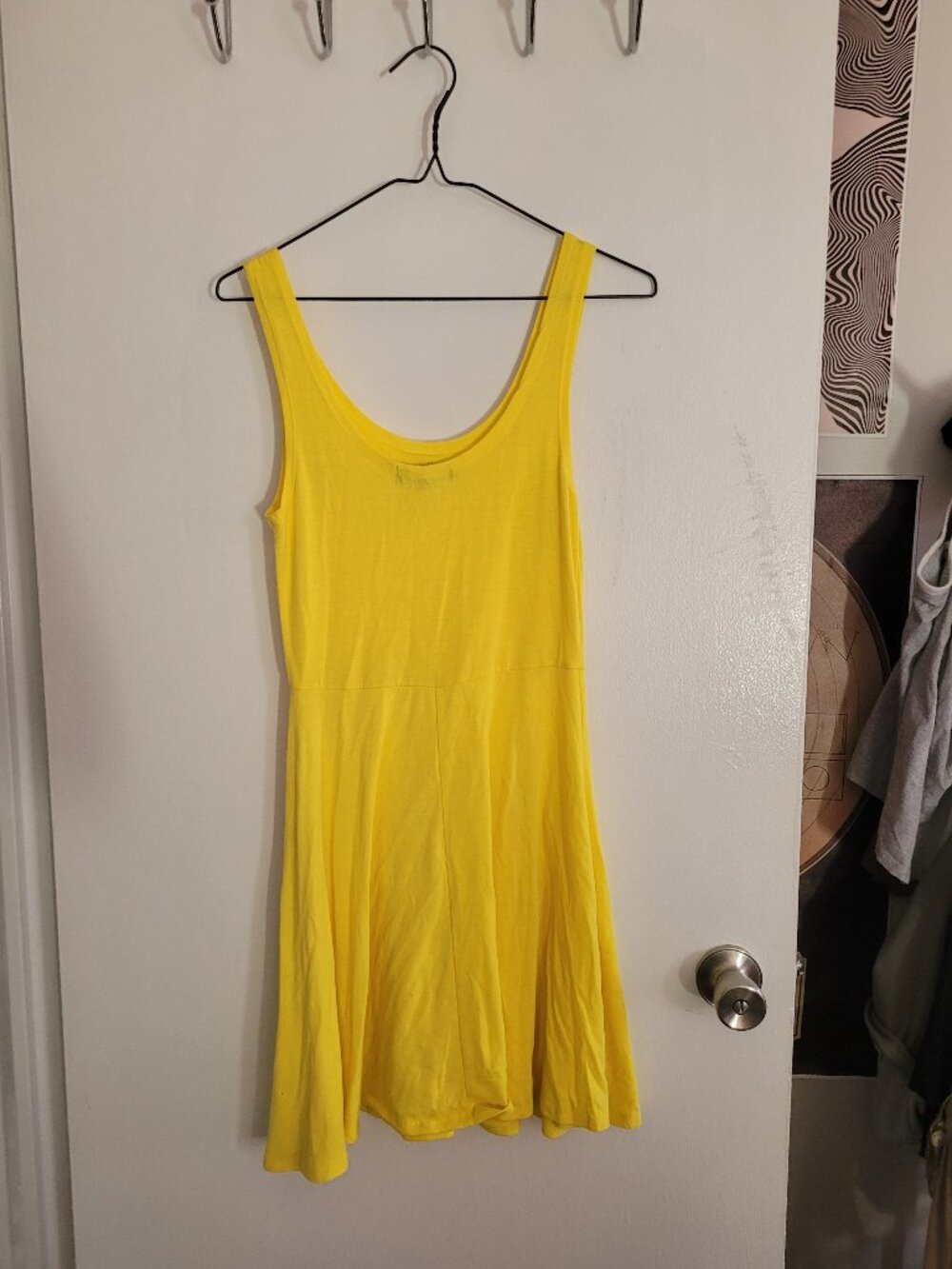 Yellow Dress - Picture 1 of 2
